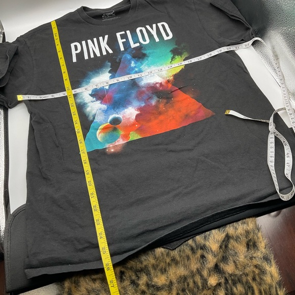 NWOT PINK FLOYD T SHIRT - Picture 4 of 4